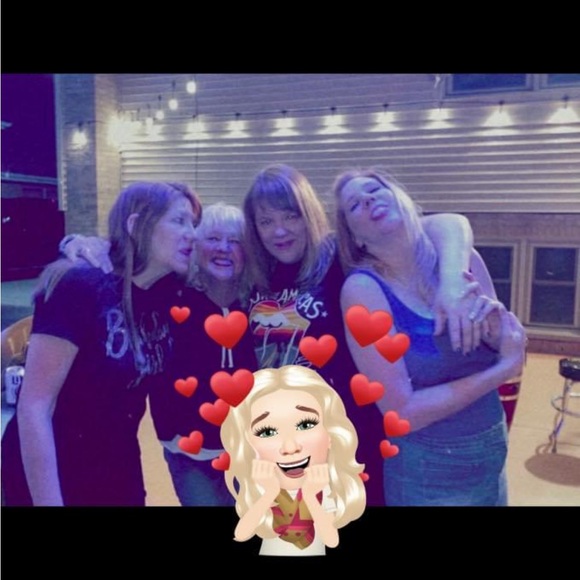 Meet your Posher, Karen - Picture 15 of 17